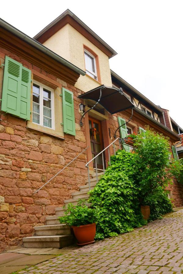 Gaestehaus Zum Weinbauer Rhodt unter Rietburg Exterior foto